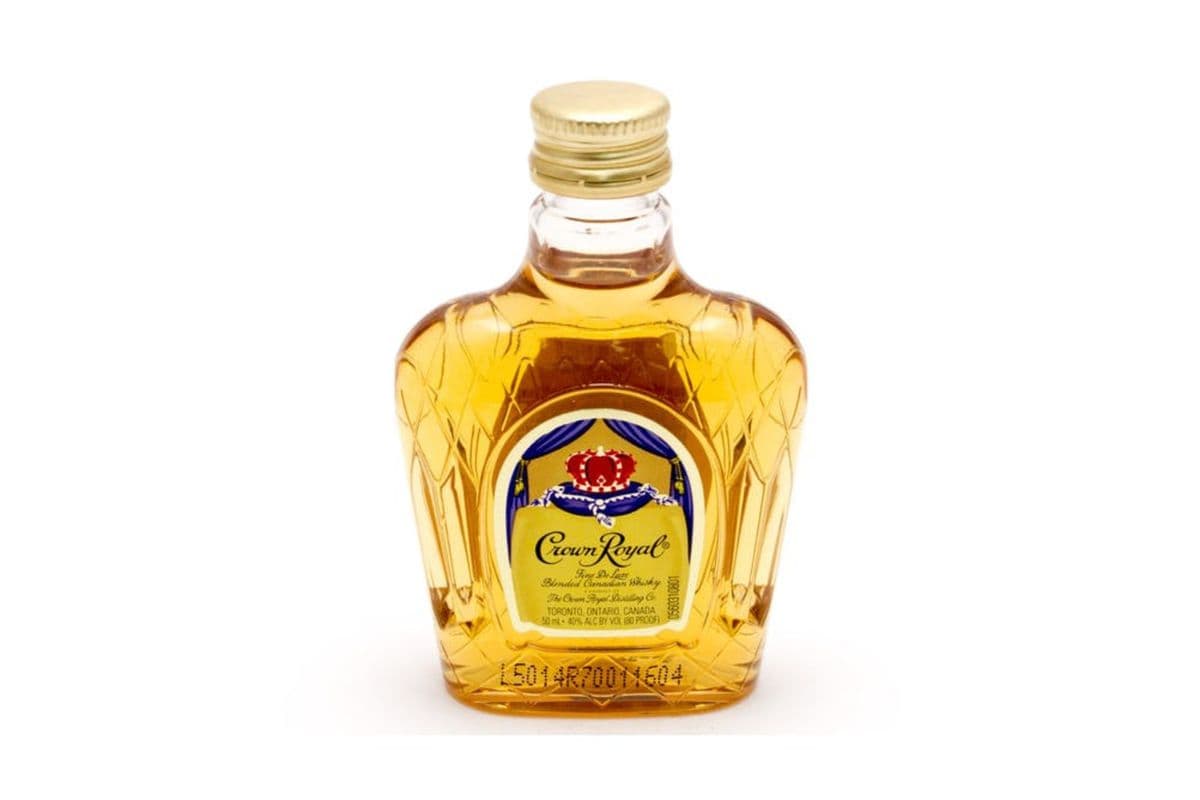 Crown Royal Whisky (50 ml)