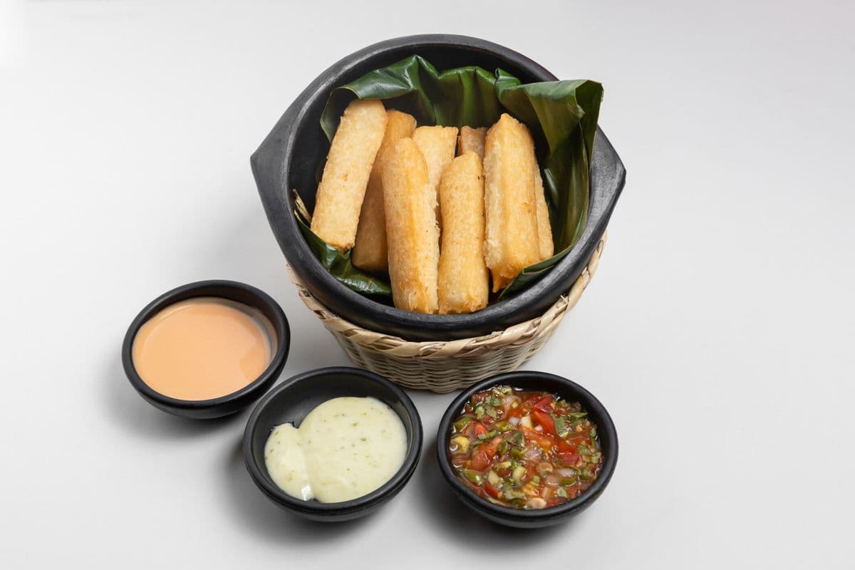 Porción De Yucas Fritas