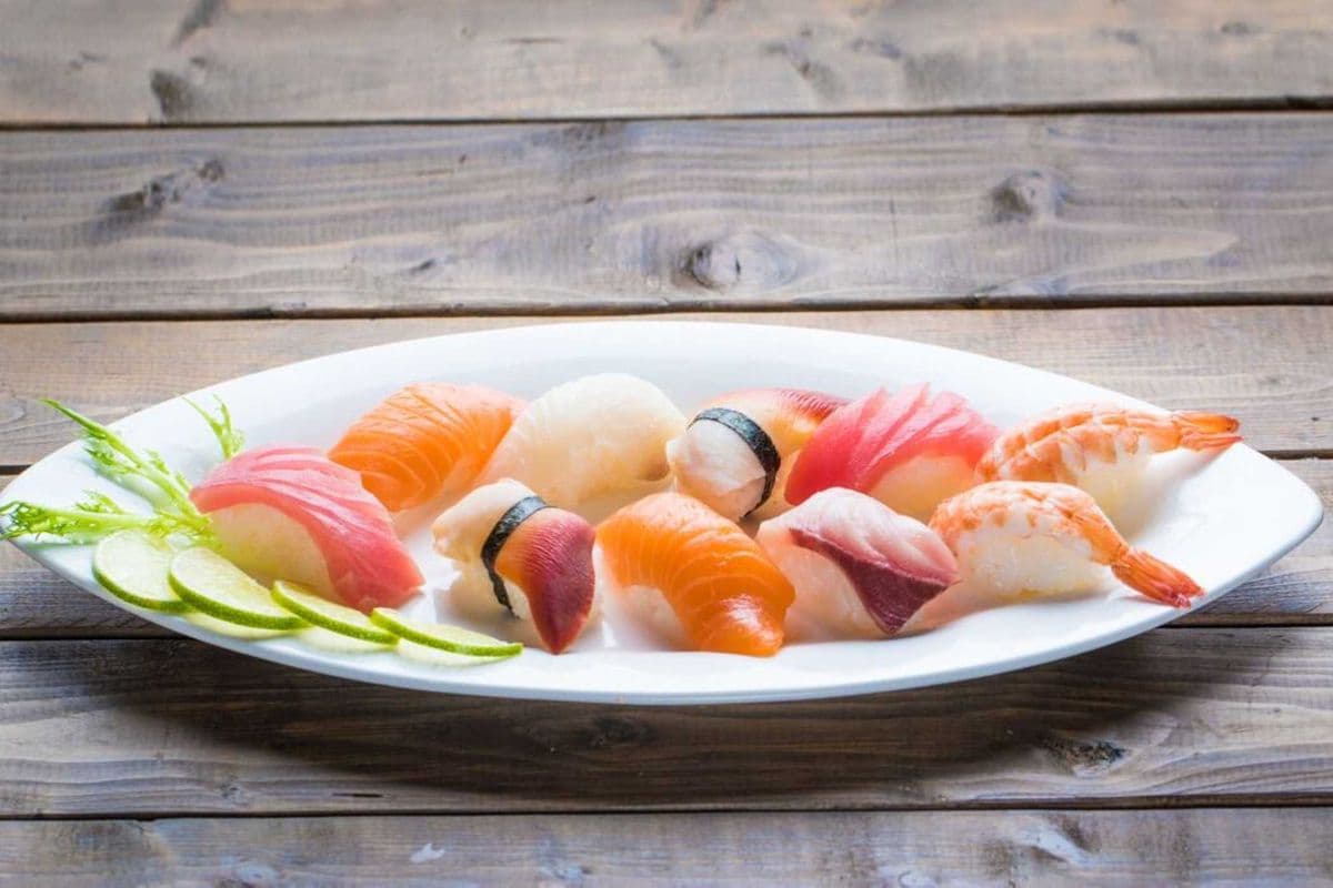 Nigiri Platter (10 pcs)