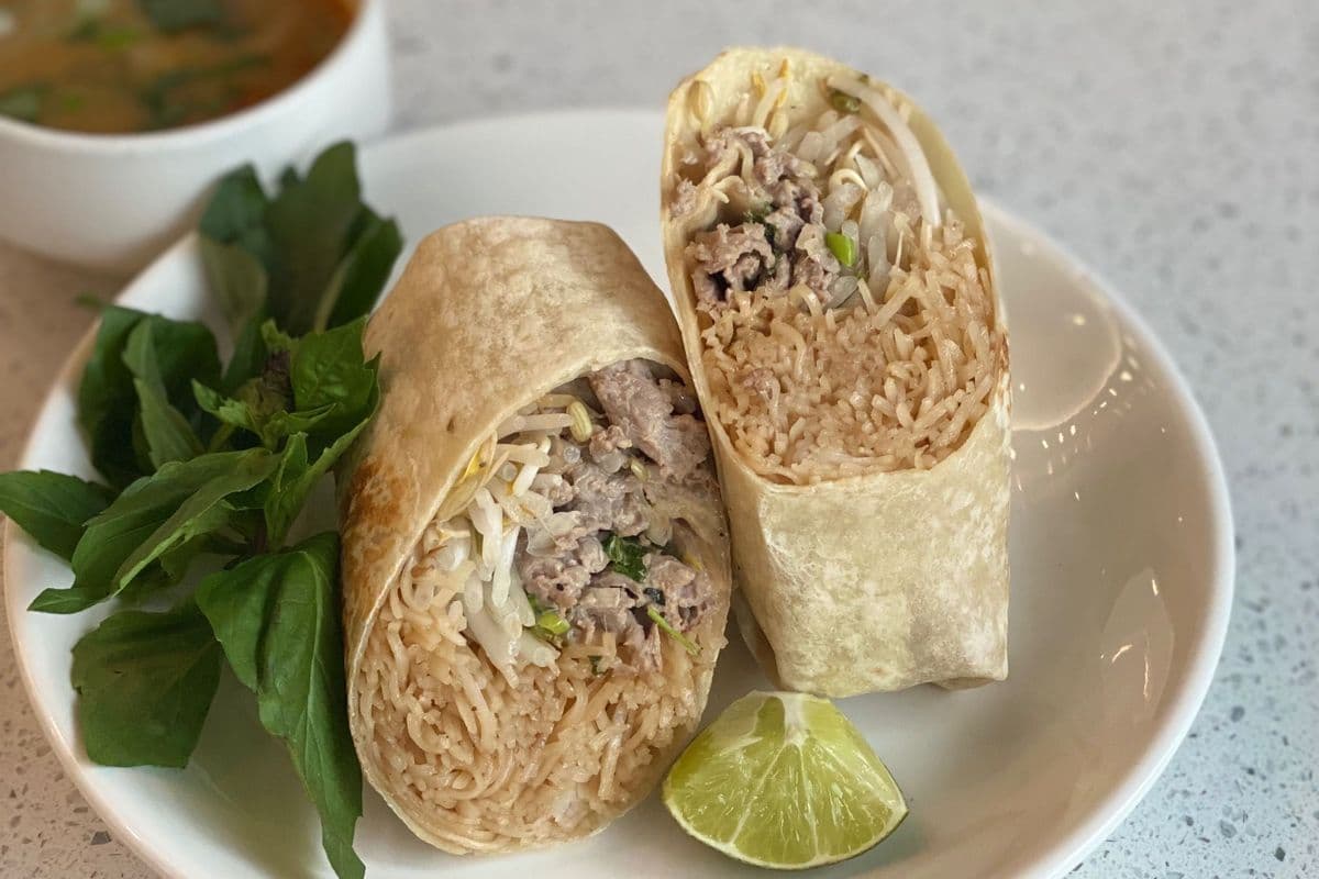 SF1. Pho-Ritto Wrap with Side of Soup (Pho Cuon Bo Hoac Thit Ga)