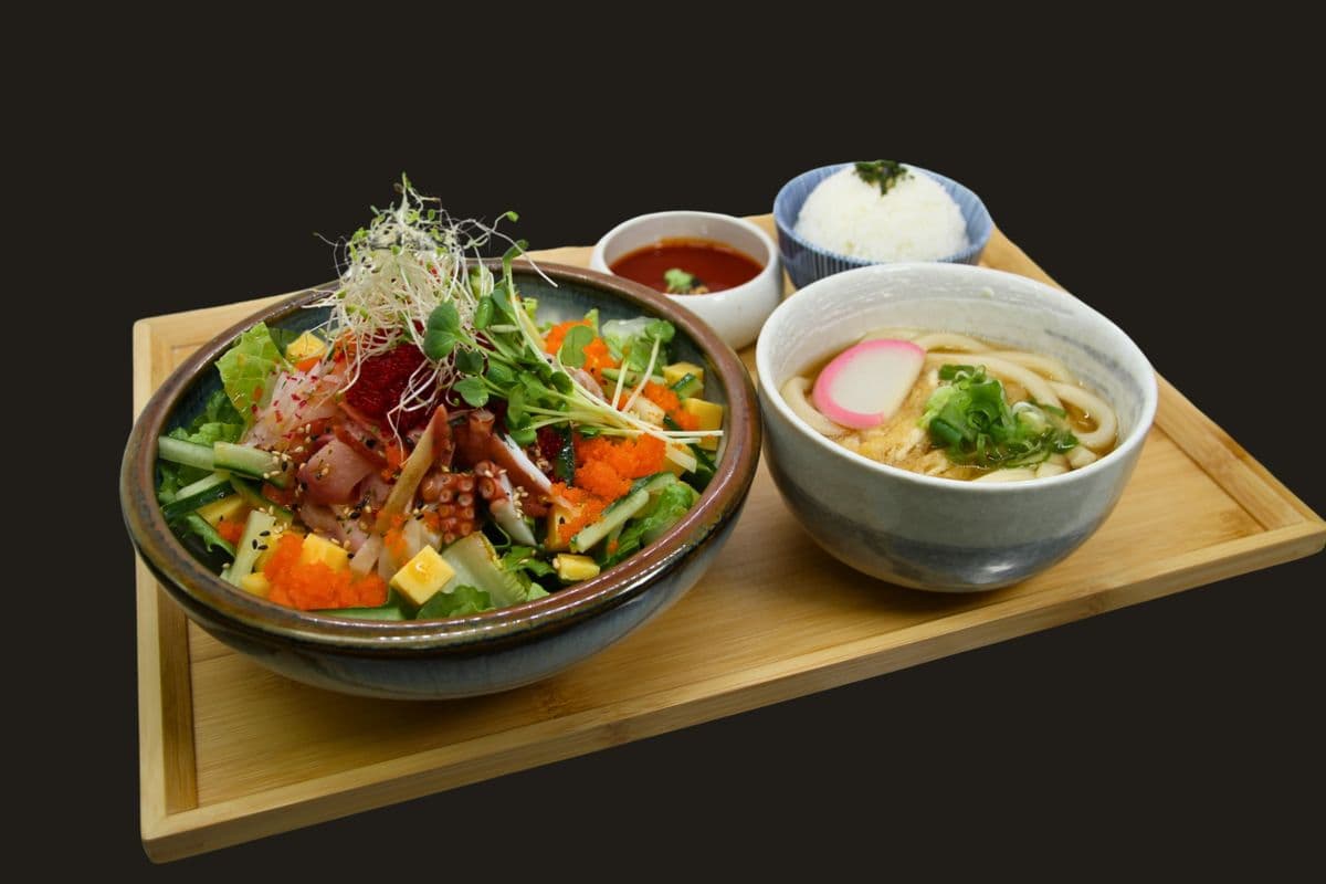 Spicy Chirashi Don & Mini Udon Set