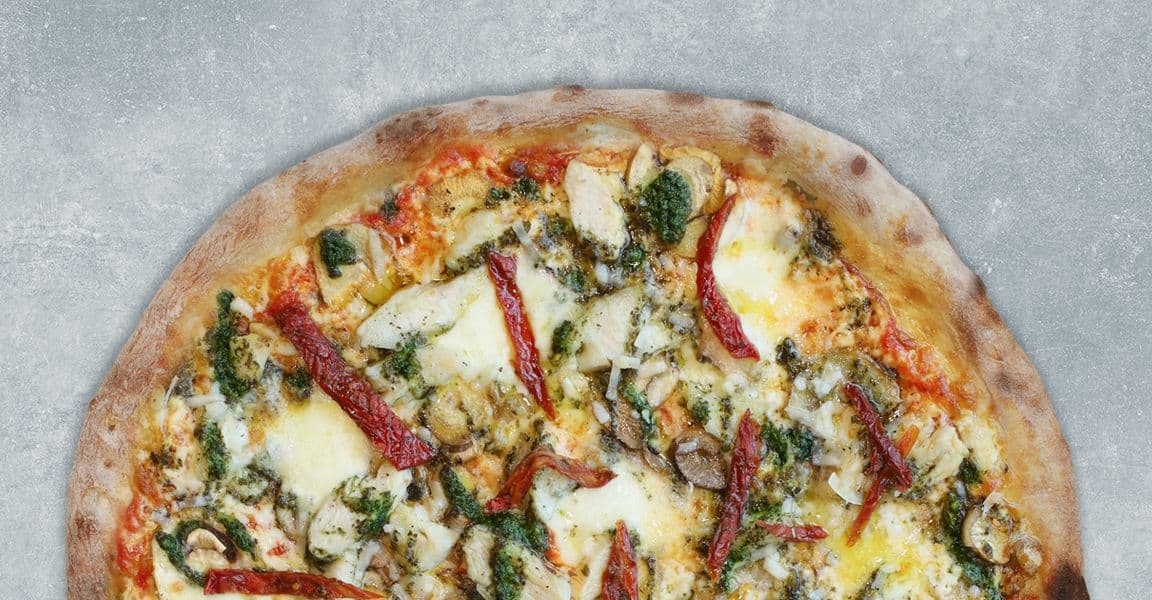 14" Medium Pollo Pesto Pizza