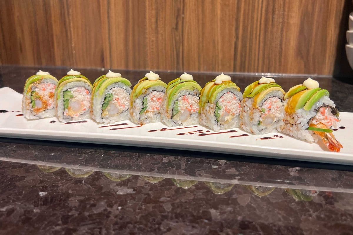 Caterpillar Roll (8pcs)