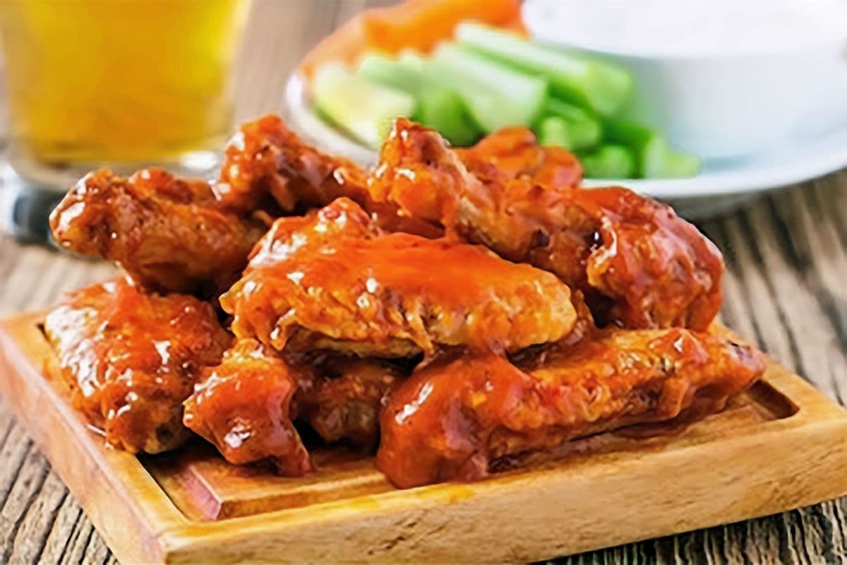 Jumbo Wings (1 lb -)