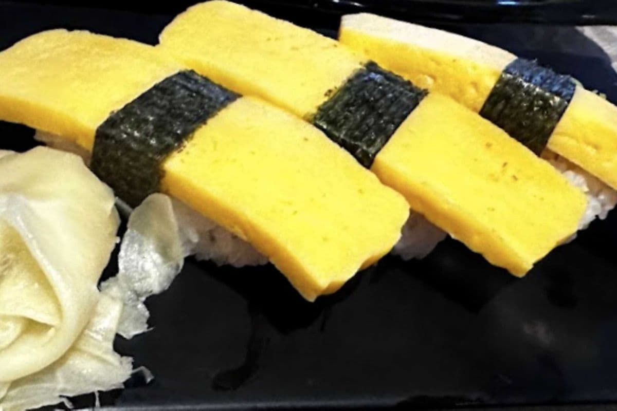 Tamago Nigiri Sushi (1 pc)
