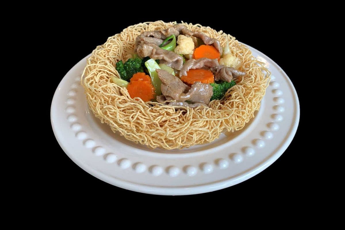 45. Crispy Egg Noodle with Beef and Mixed Vegetables