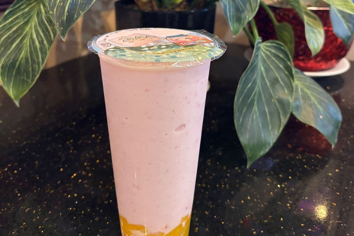 D13. Strawberry Milk