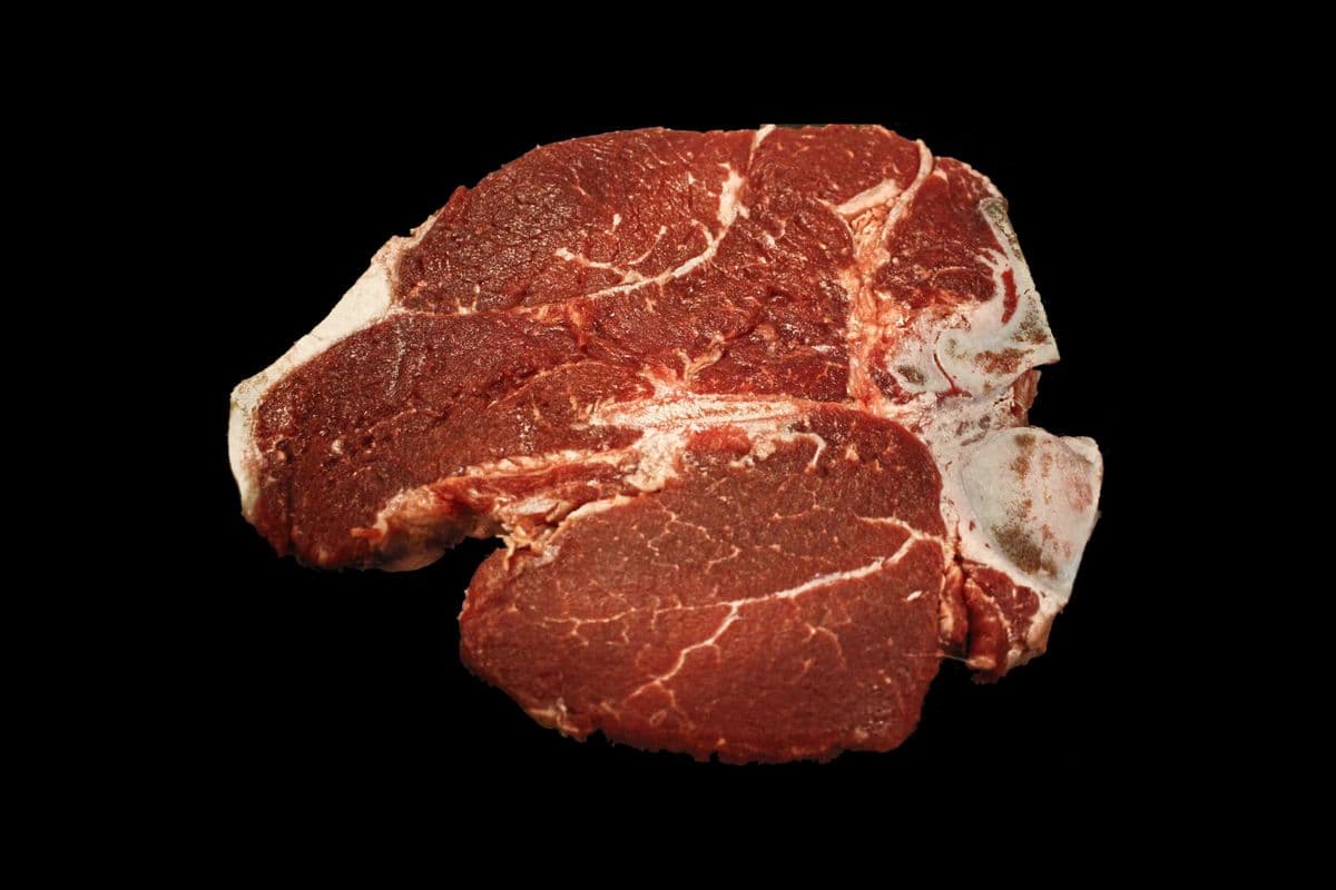 The Porterhouse Steak (Bone-In) (24-26oz)