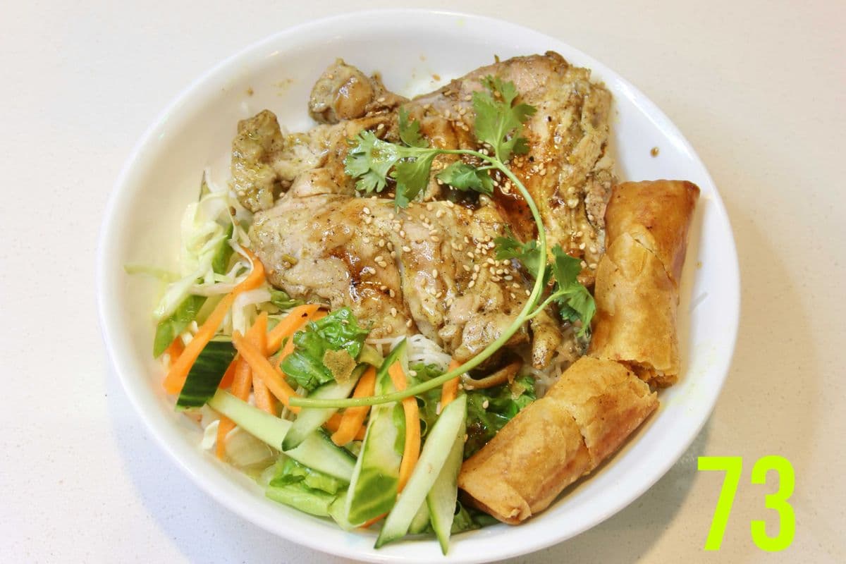 73. Grilled Lemongrass Chicken on Vermicelli with Fried Roll