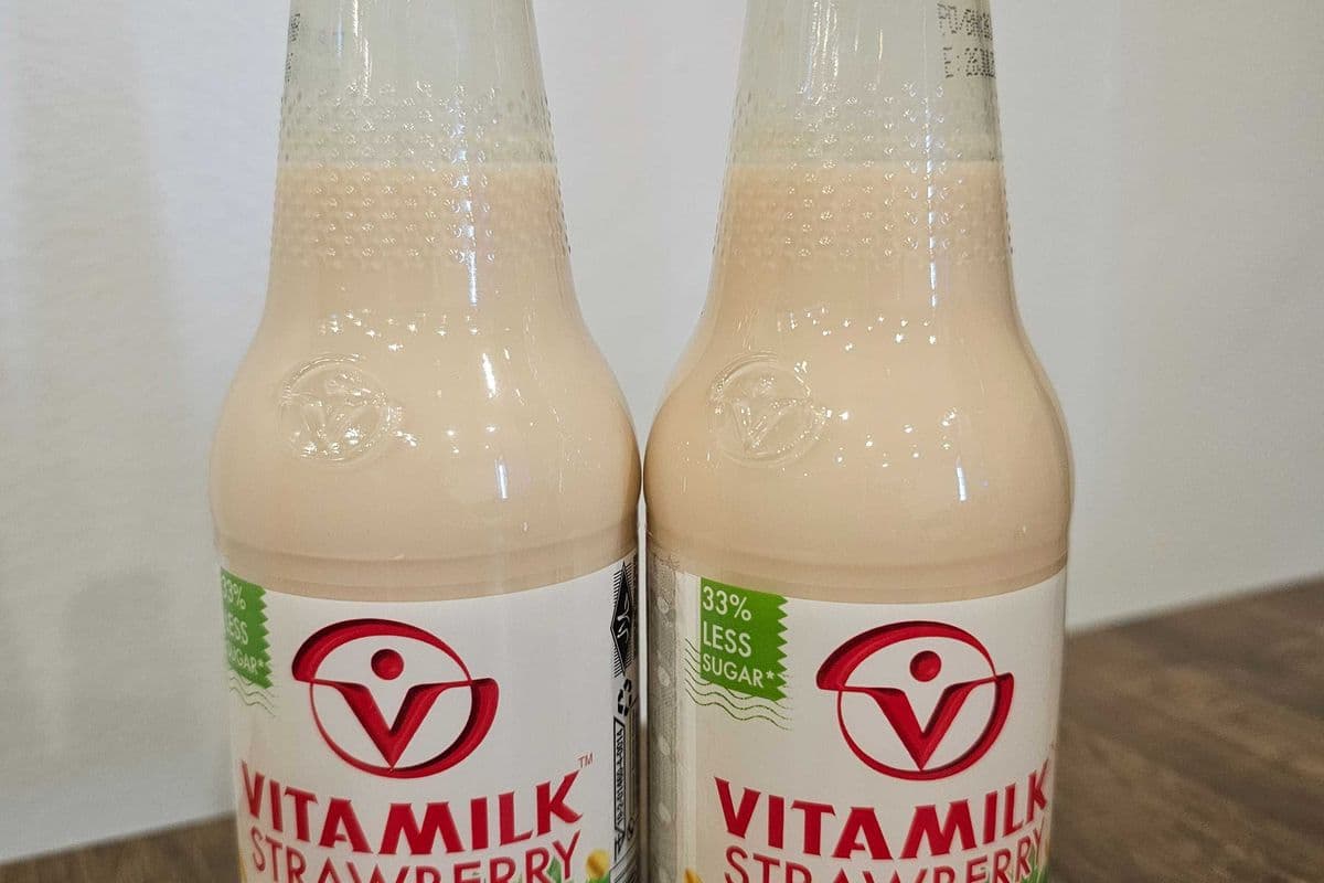 Vitamilk (strawberry)