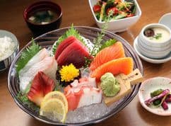 Small Mixed Sashimi (12 pcs)