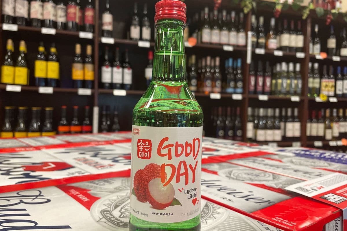 GOOD DAY LYCHEE SOJU (1 x 360 mL)