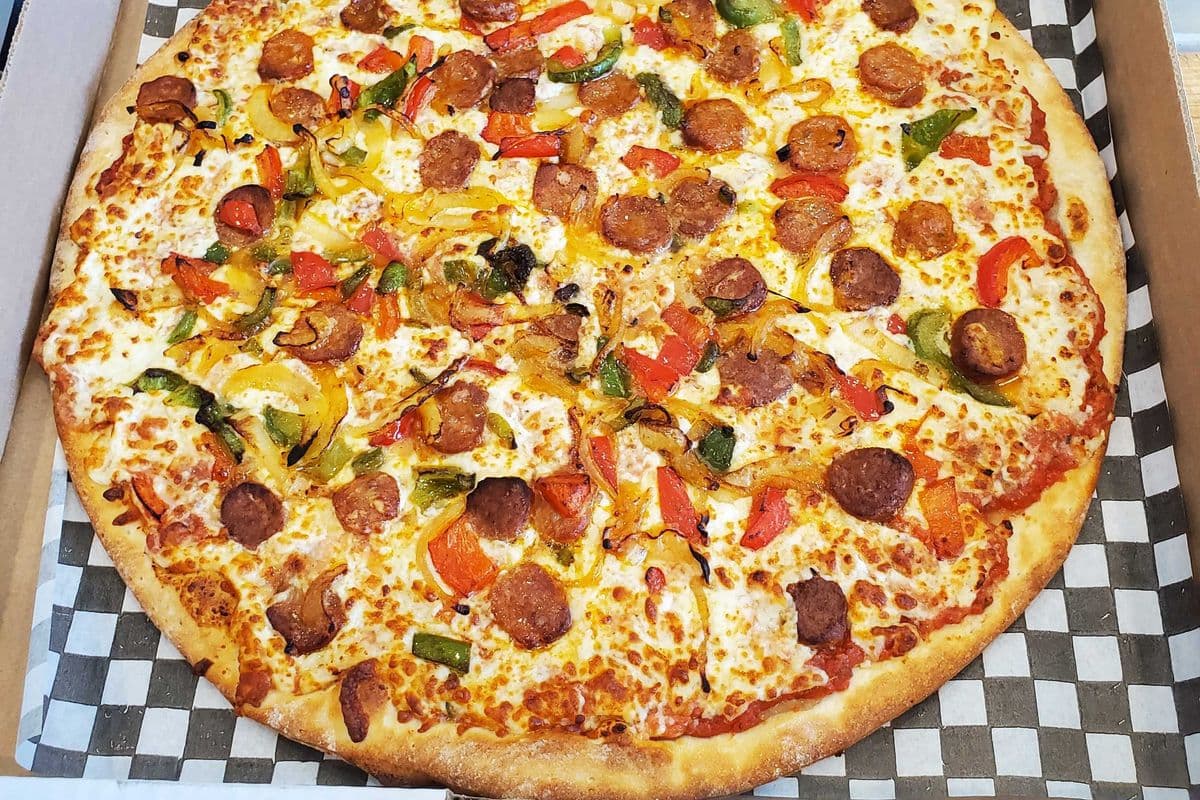 Large Italian Sausage and Peppers Pizza