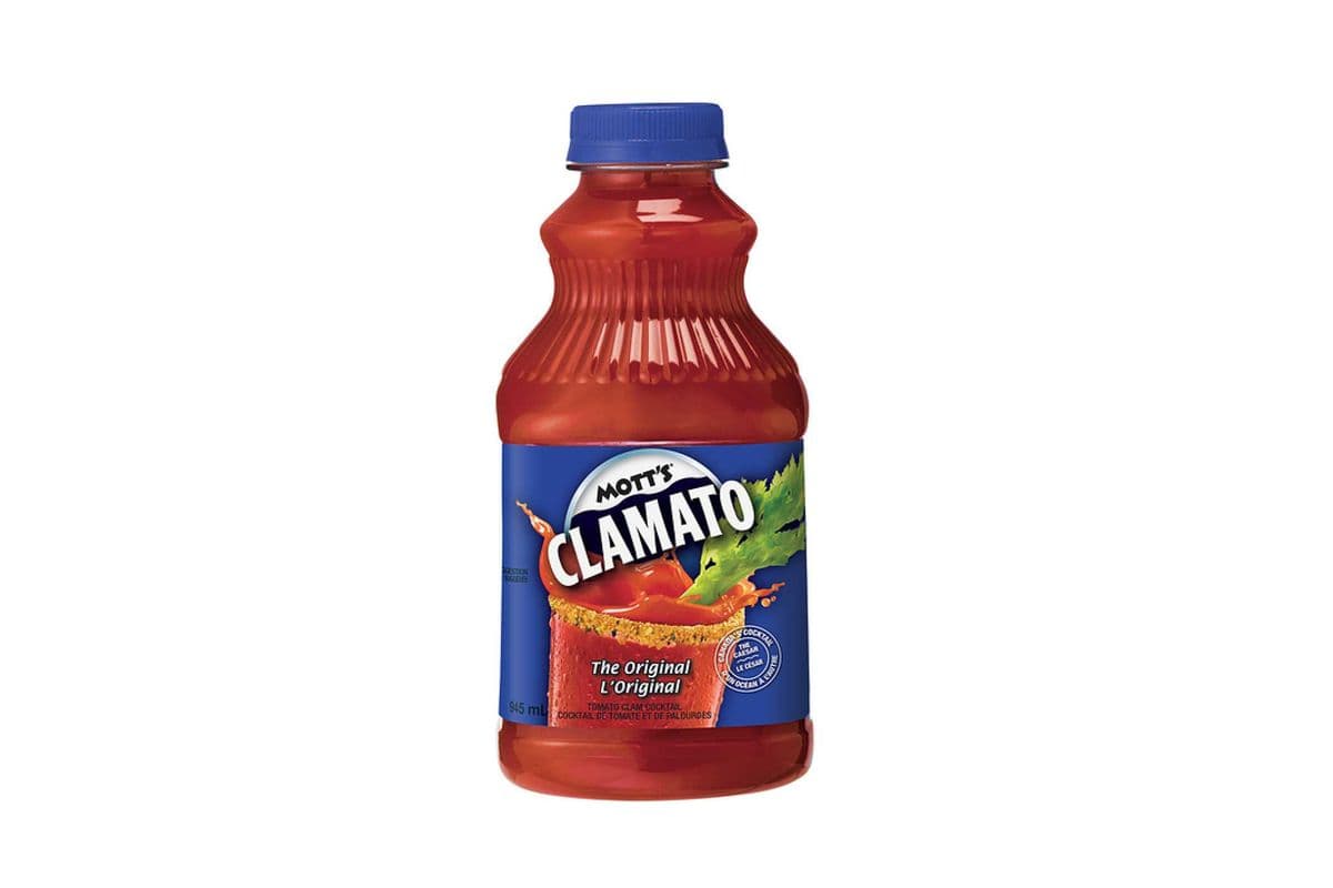 Motts Regular (945 ml Bottle)