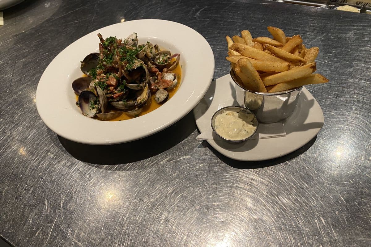 Sauteed Clams and Fries
