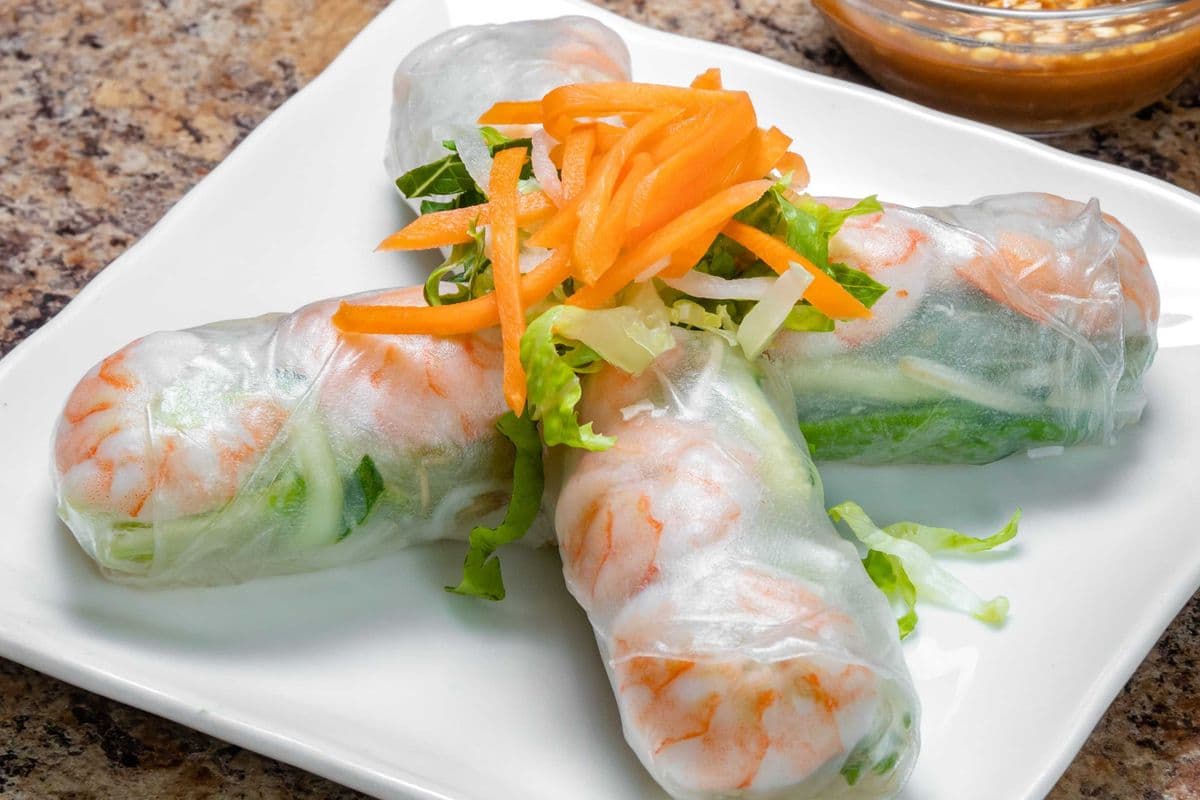 1. Fresh Shrimp and Pork Salad Roll (2 rolls)