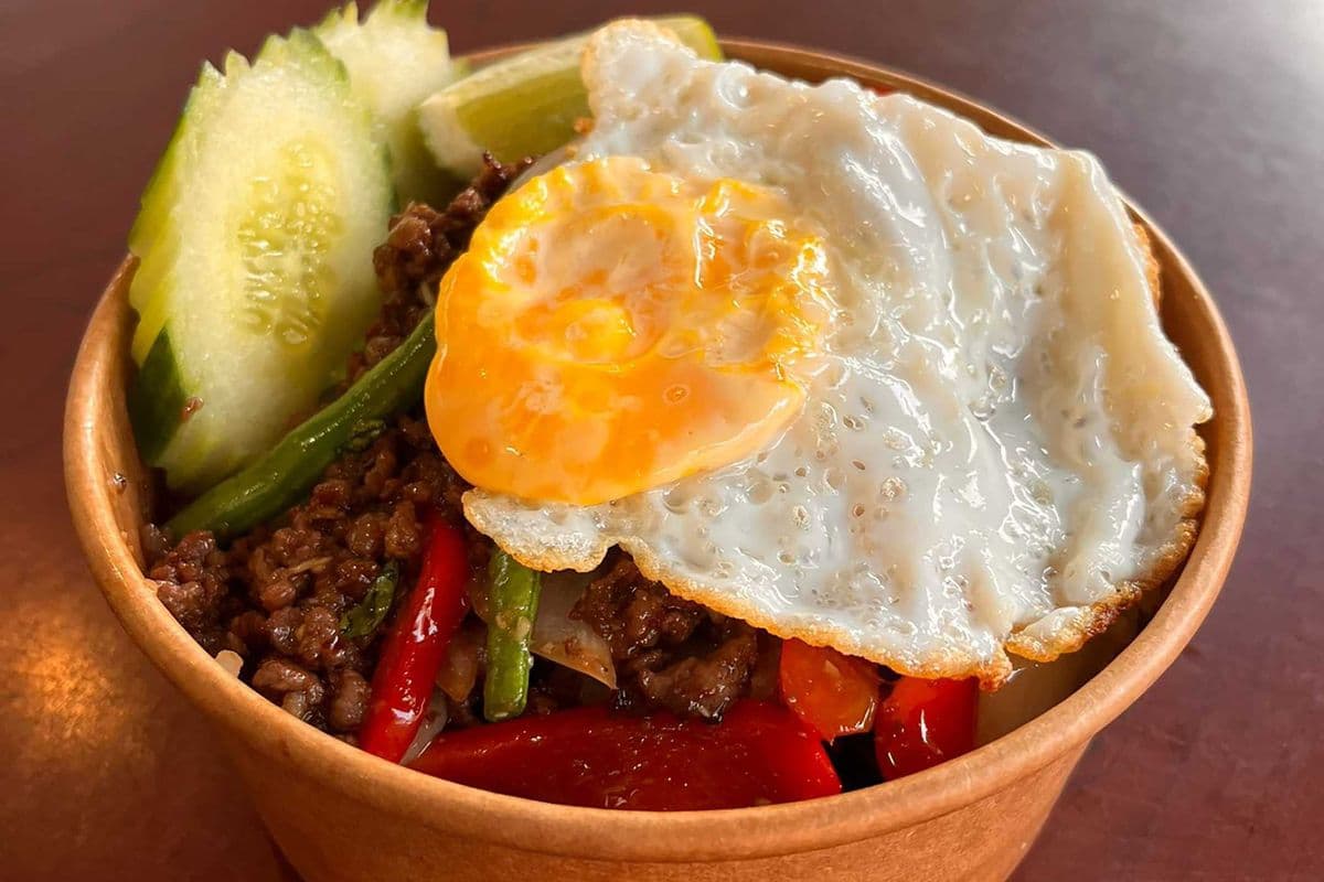 Pad Kra Prao (Holy Basil)
