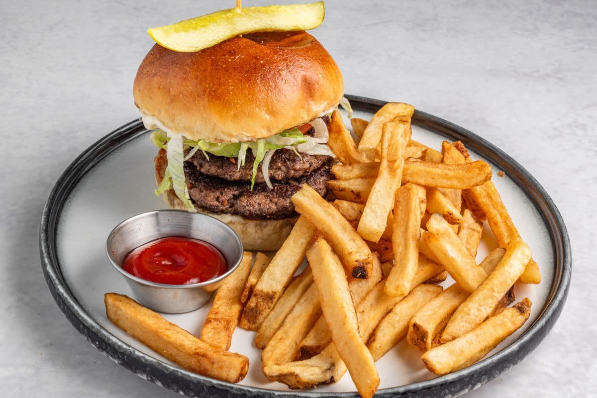 Courtside Burger