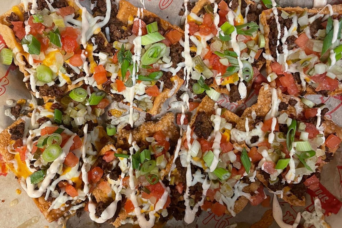 John Max Bacon Cheese Wonton Nacho