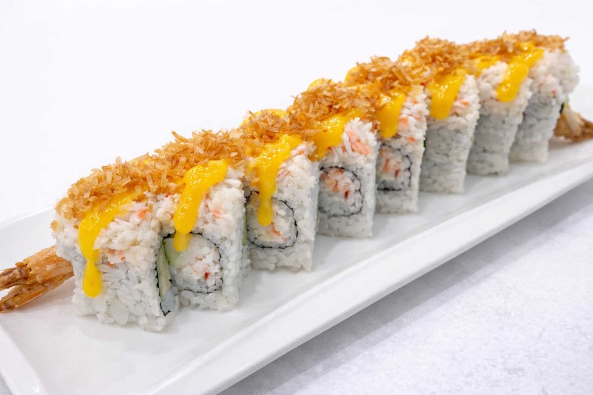 Coco-Mango Roll (8 pcs)