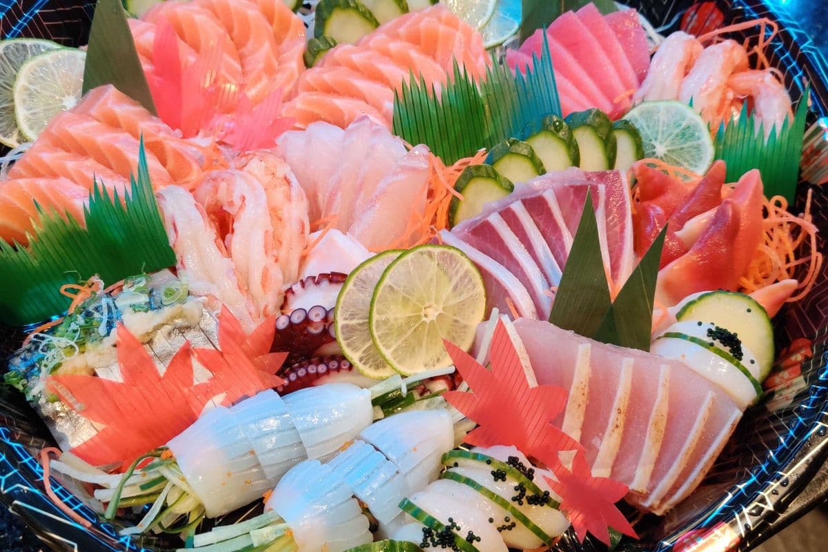 Assorted Sashimi 80 Pcs