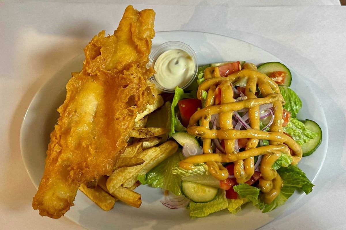 Haddock and Salad (8 Oz)