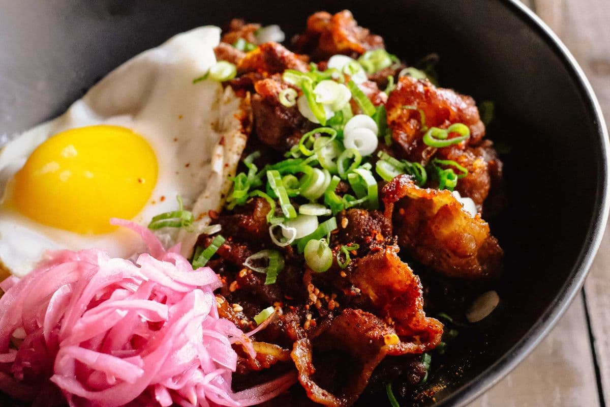 Red Chili Oil Snow Beef Rice Bowl