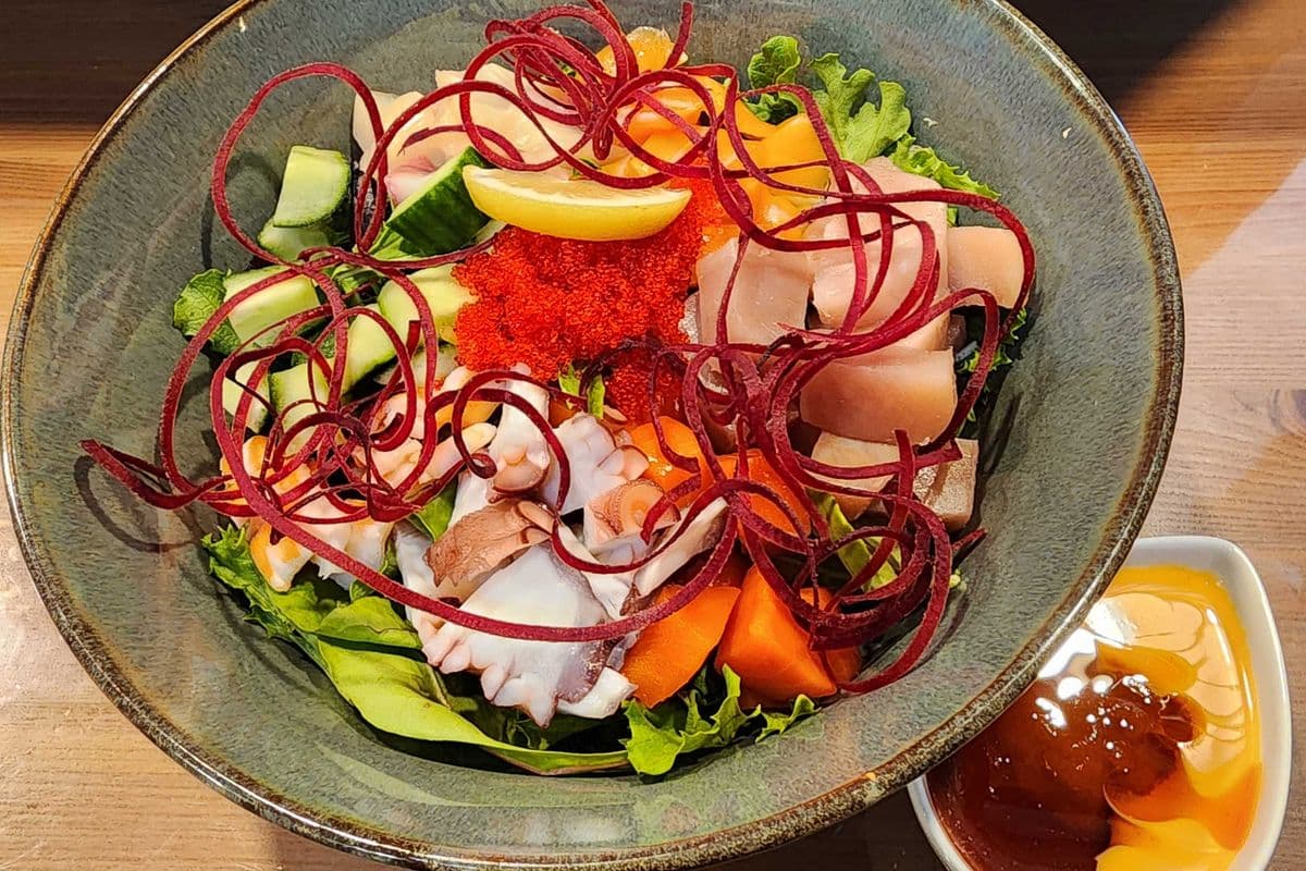 Korean Chirashi (13 pcs) Don