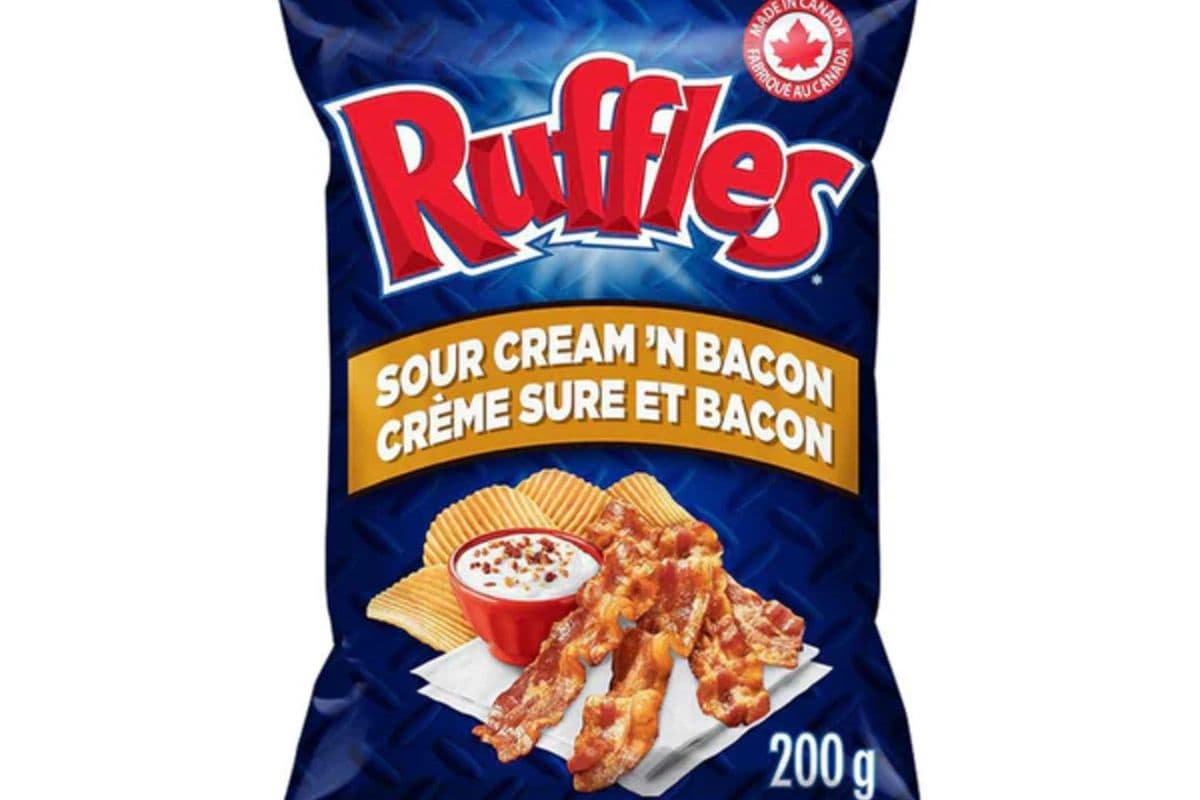 Ruffles Sour Cream n Bacon Chips (Big Bag) (200 g)