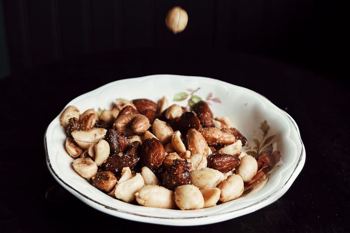 Bar Nuts