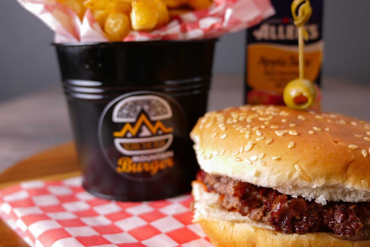 Hamburger Meal