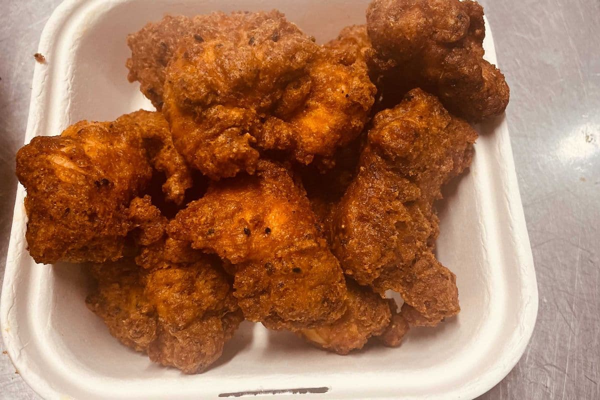 BOX OF CHICKEN PAKORA (PUNJABI STYLE) $15