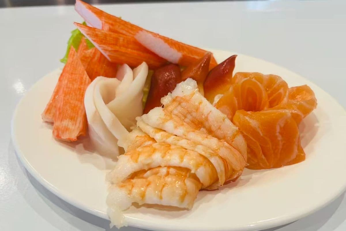 C19. Sashimi Combo 2 (15 pcs)
