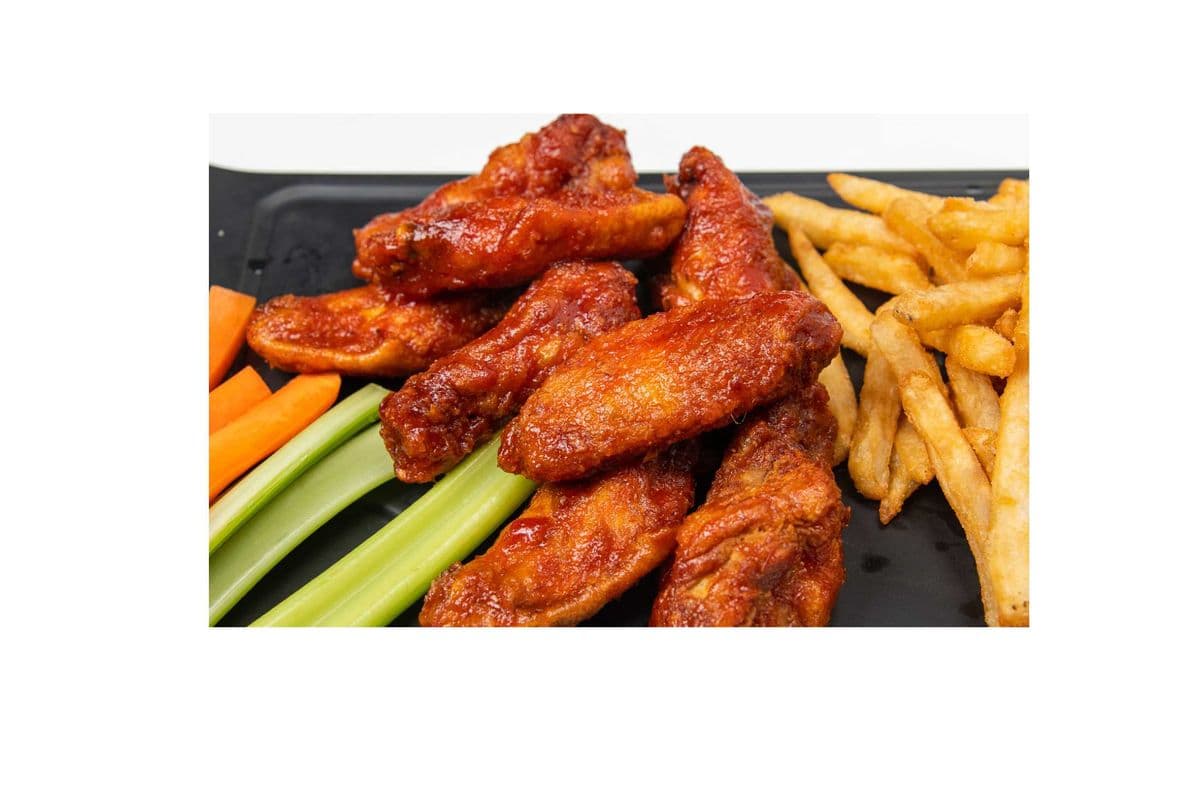 1 LB Jumbo Chicken Wings