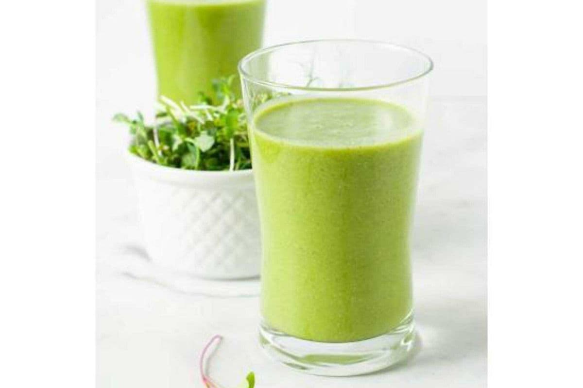 MicroGreens Breakfast Smoothie