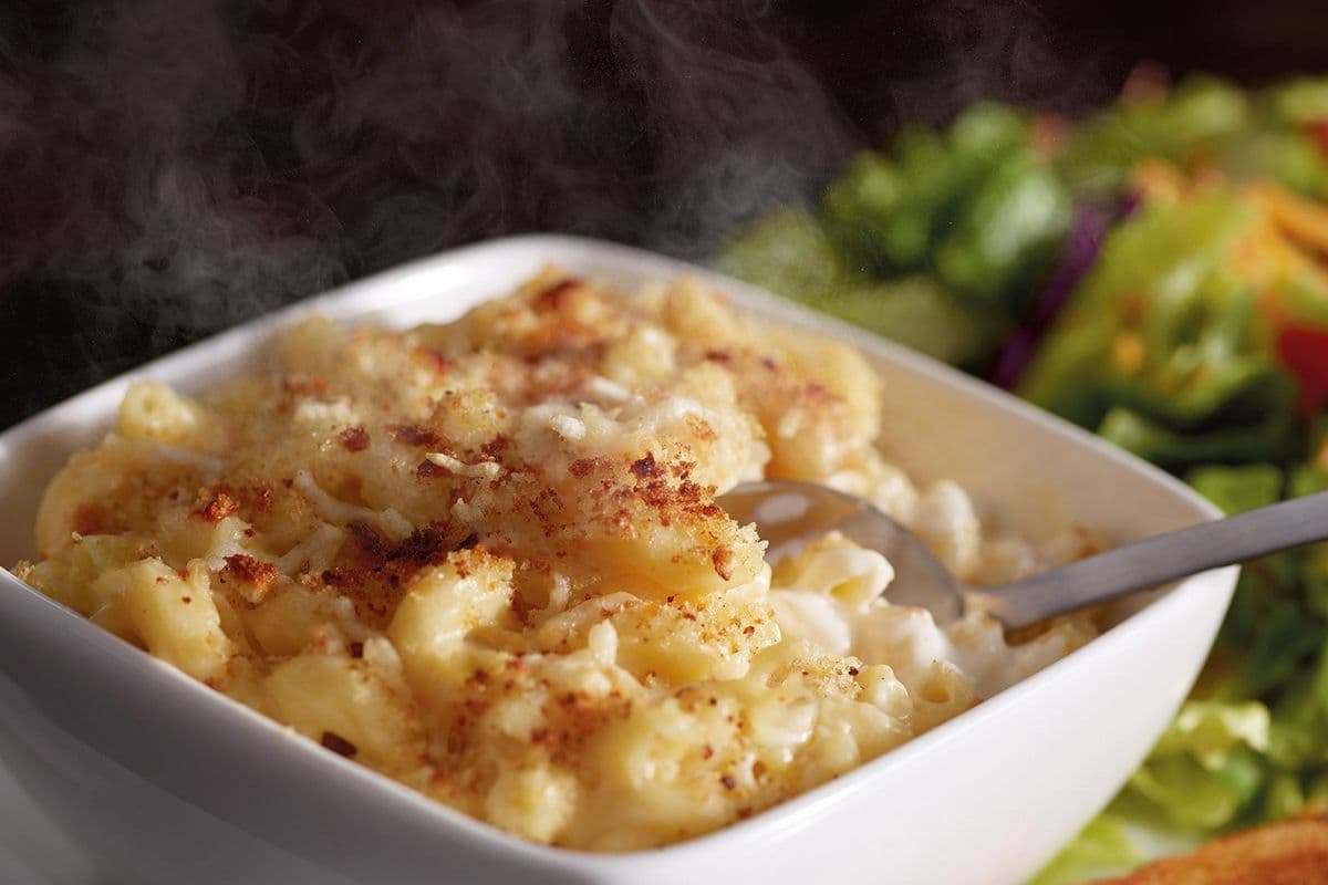 Baked White Cheddar Mac ‘n’ Cheese Entrée