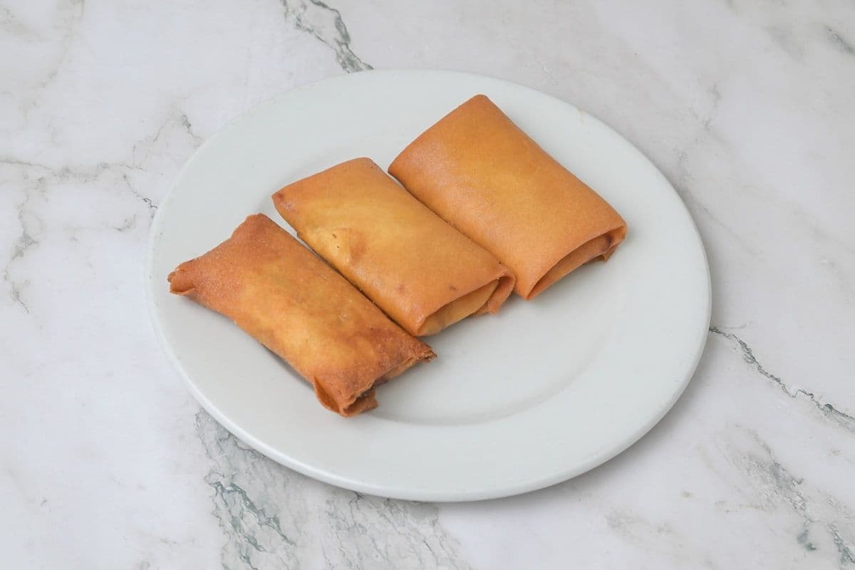 Crispy Egg Rolls (3 pcs)