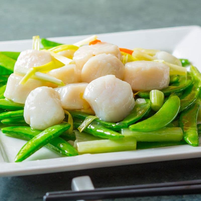 Sauteed Scallops with Seasonal Vegetables 油泡帶子