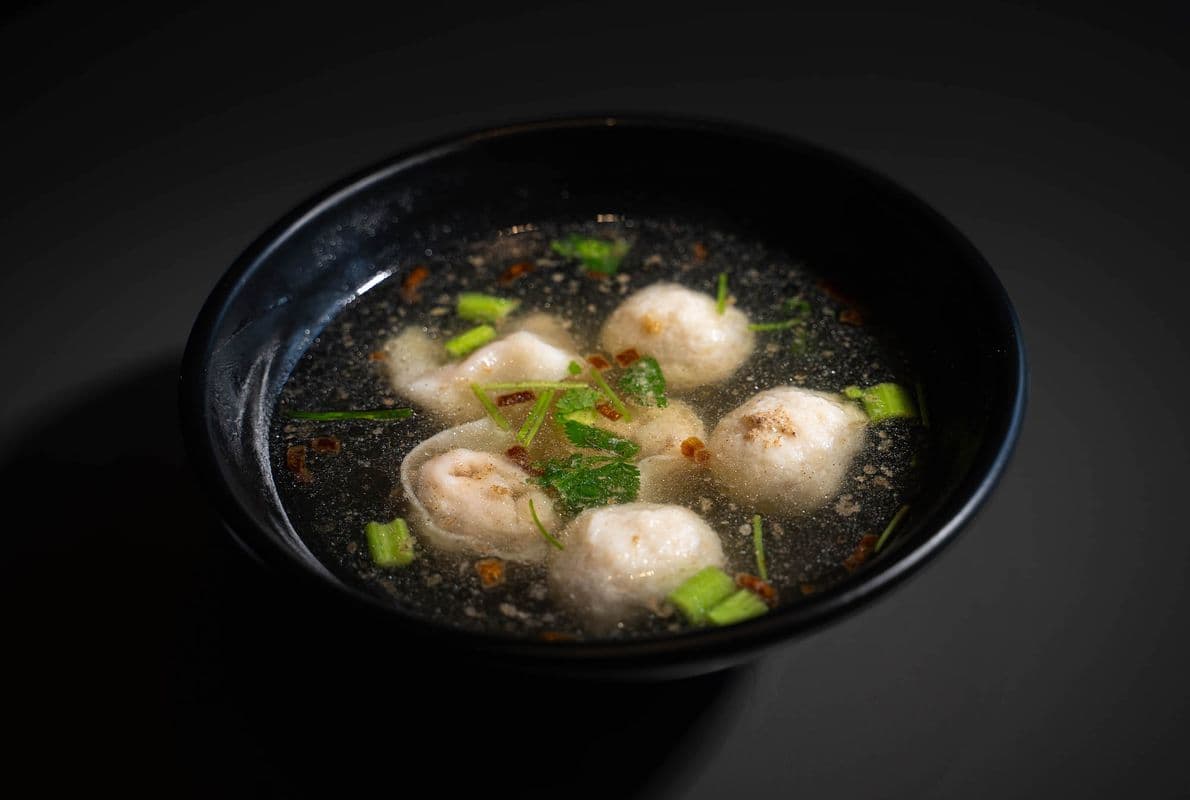 福州魚丸餛飩湯 / FuZhou Fish Balls & Prawn Wonton Soup