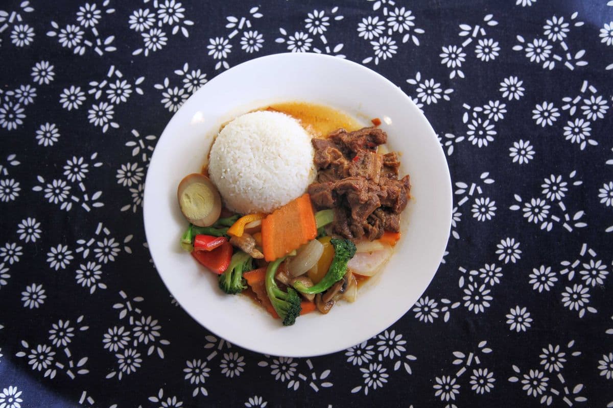 H4. Braised Beef Rice Combo