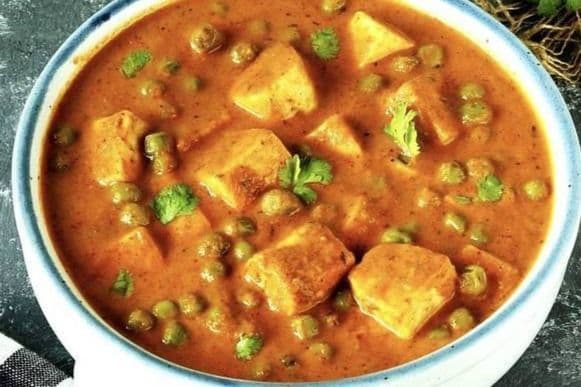 Matar Paneer