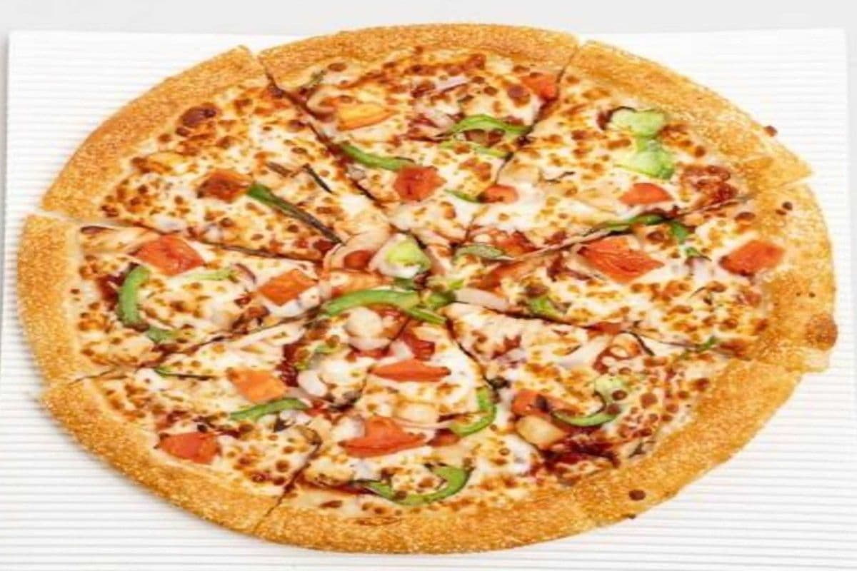 13. 12" Medium Vegetarian Supreme Pizza