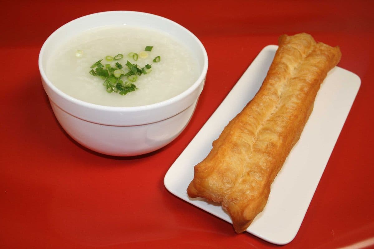 D56. Plain Congee with Salty Donuts