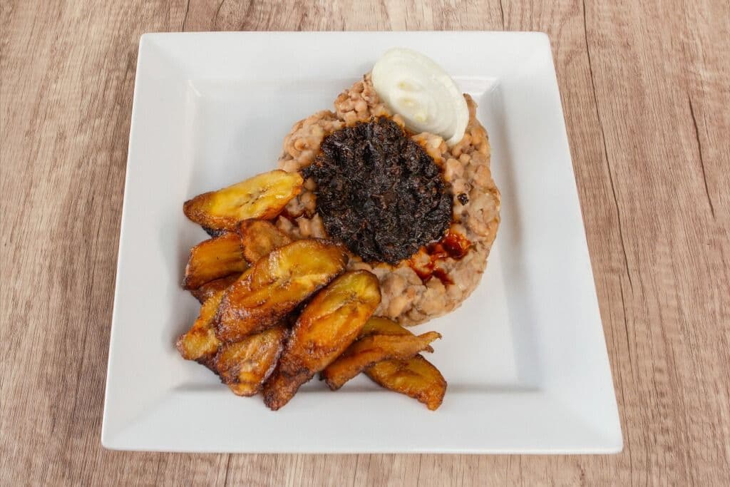 Ewa Aganyin and Fried Plantain