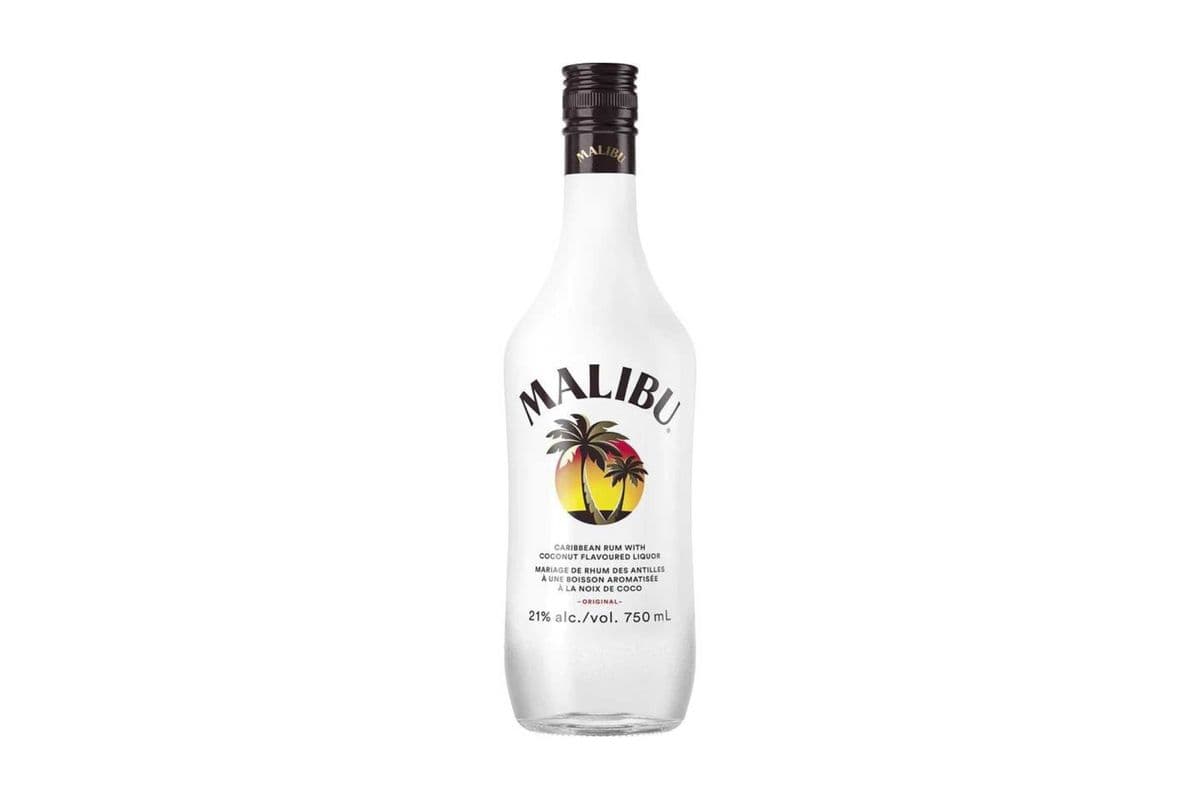 Malibu Rum (750 ml) (1 x 750ml)