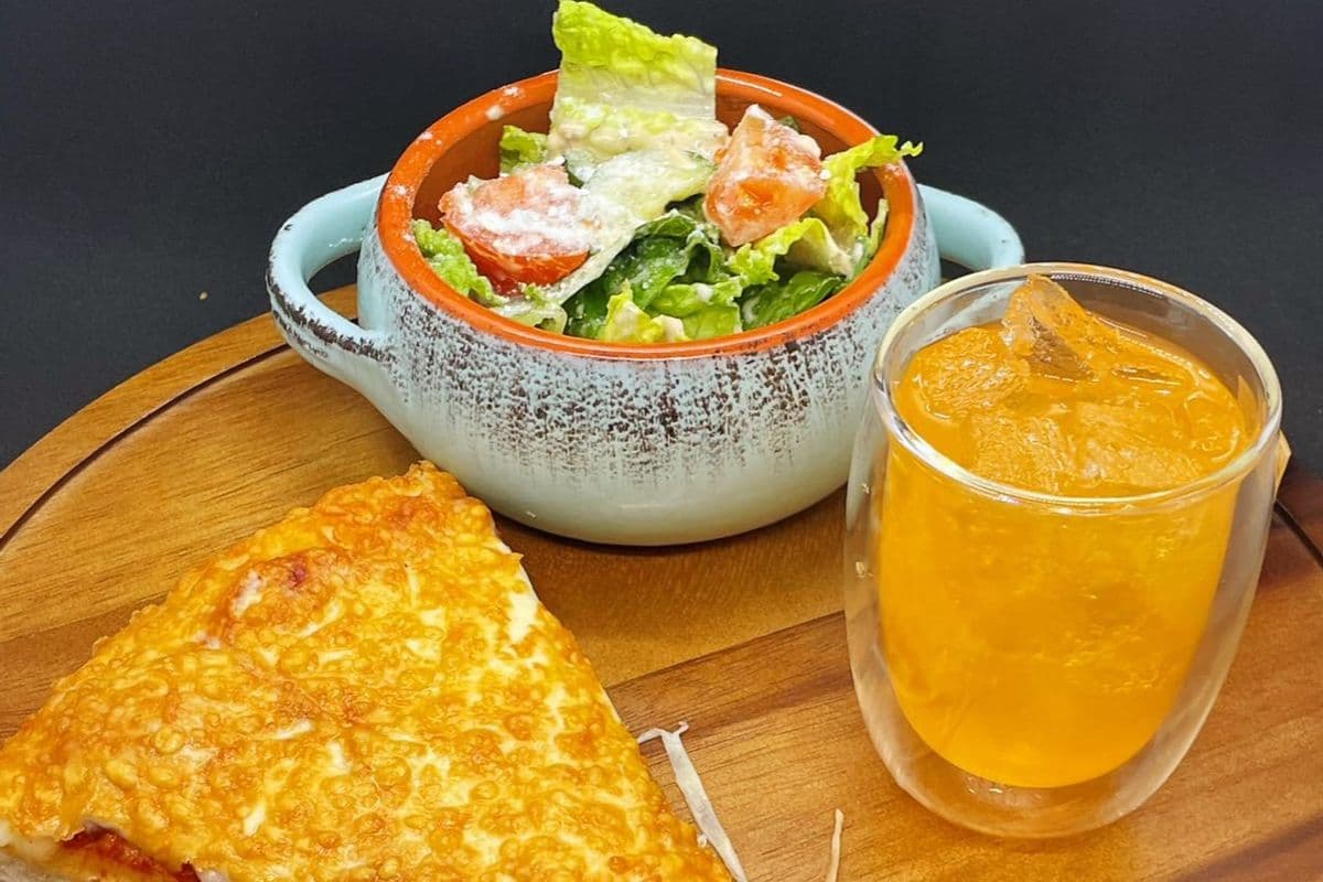 Combo 4 - Une tranche de pizza
