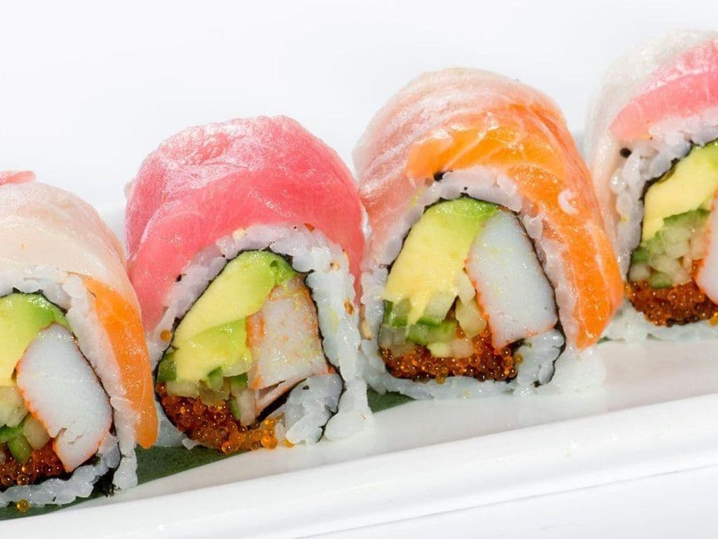 SM06 Rainbow Roll (8 pcs)