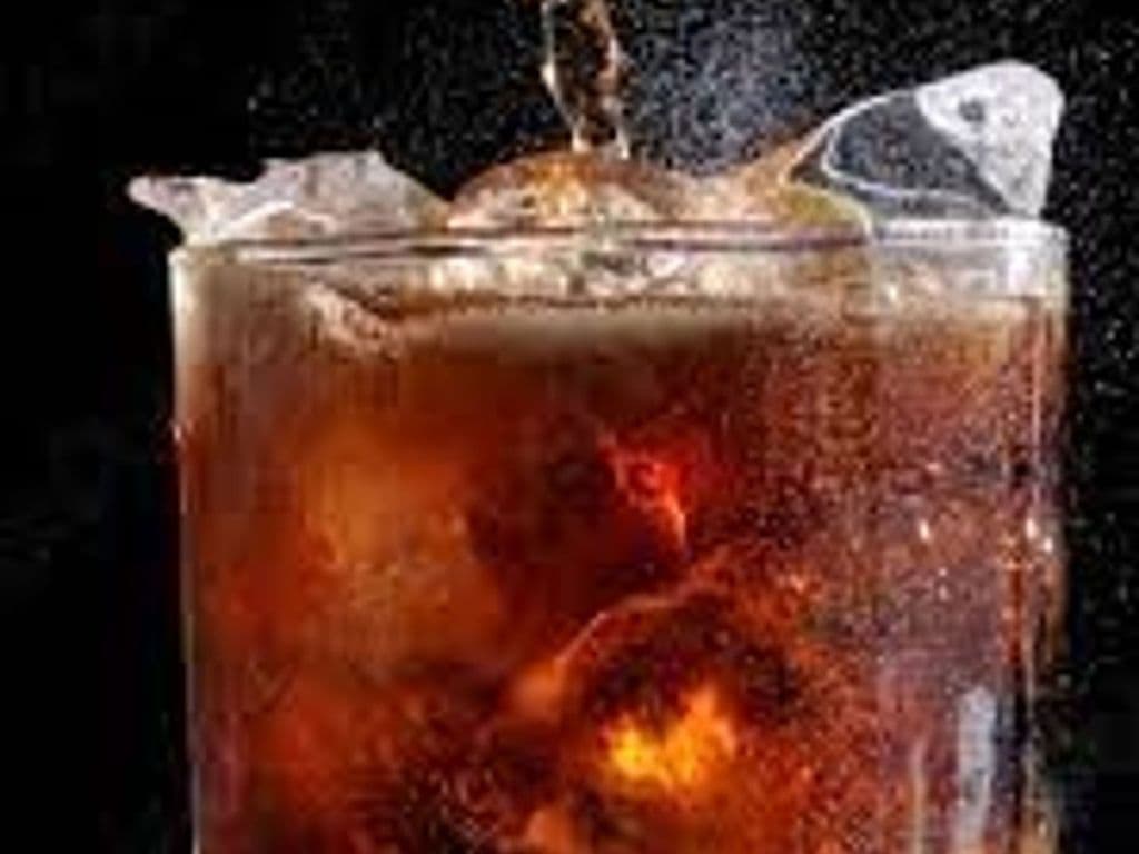 BOISSONS GAZEUSES / SODA