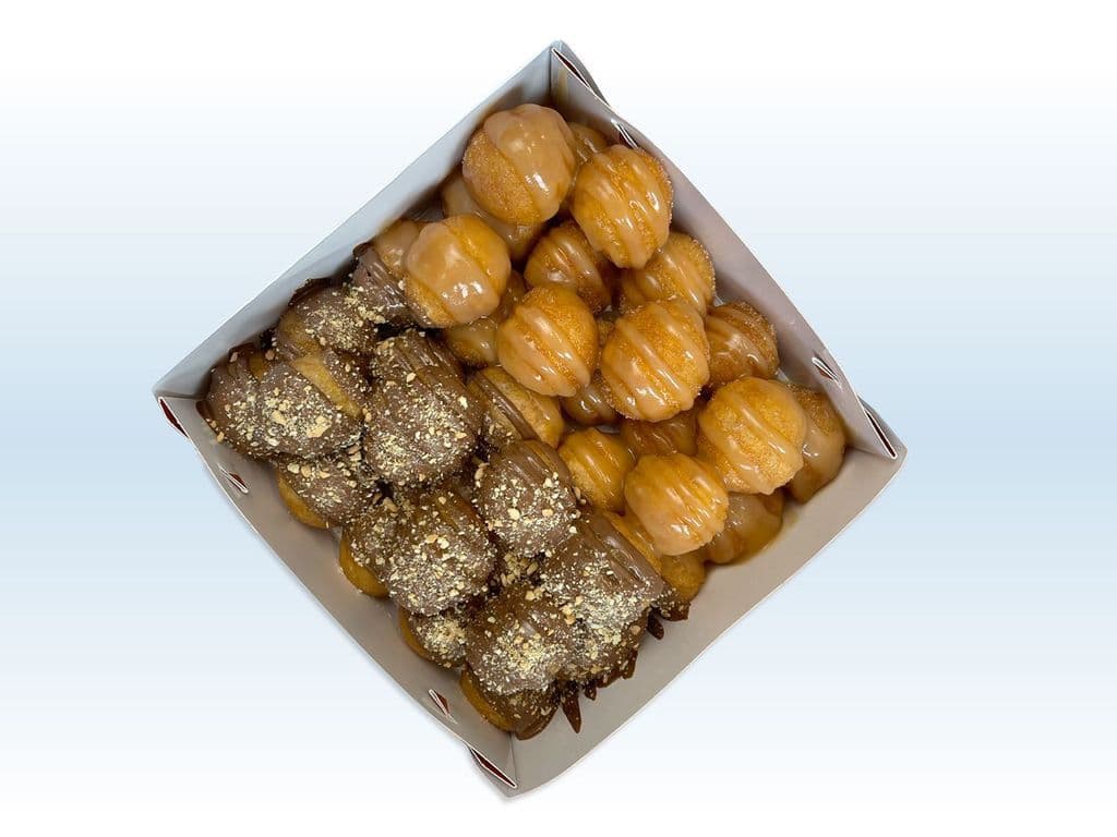 Moyenne Boîte de Puffs (Approx 30 mcx) / Medium Box of Puffs (Approx 30 pcs)