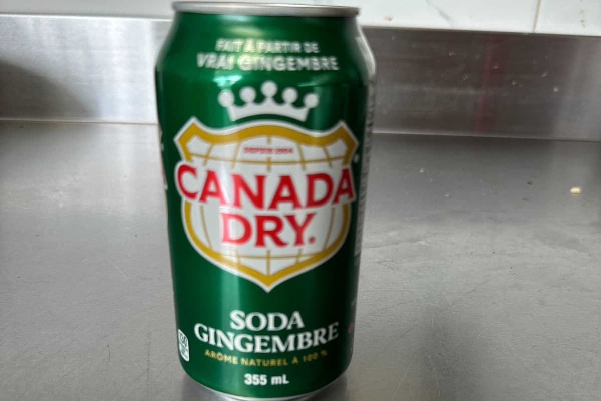 Canada Dry (Ginger Ale)